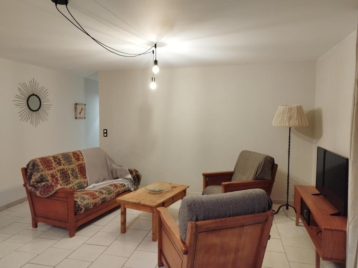Maison De Vacances Pour 6 Personnes Au Coeur Du Gers Lectoure Exteriör bild